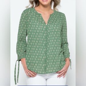 Monday Fun Amiyah Tie Sleeve Blouse. NWT